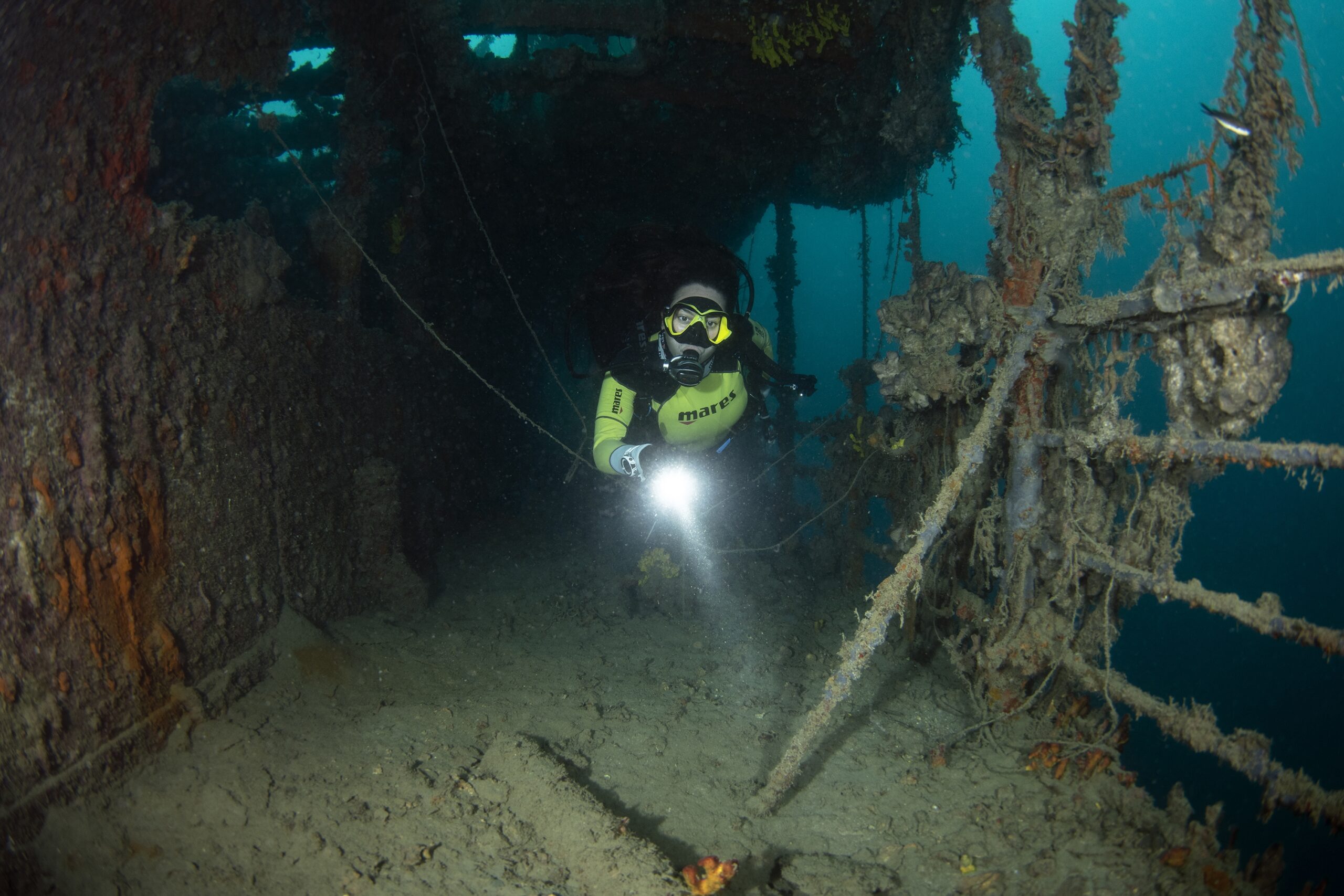 Wreck diving